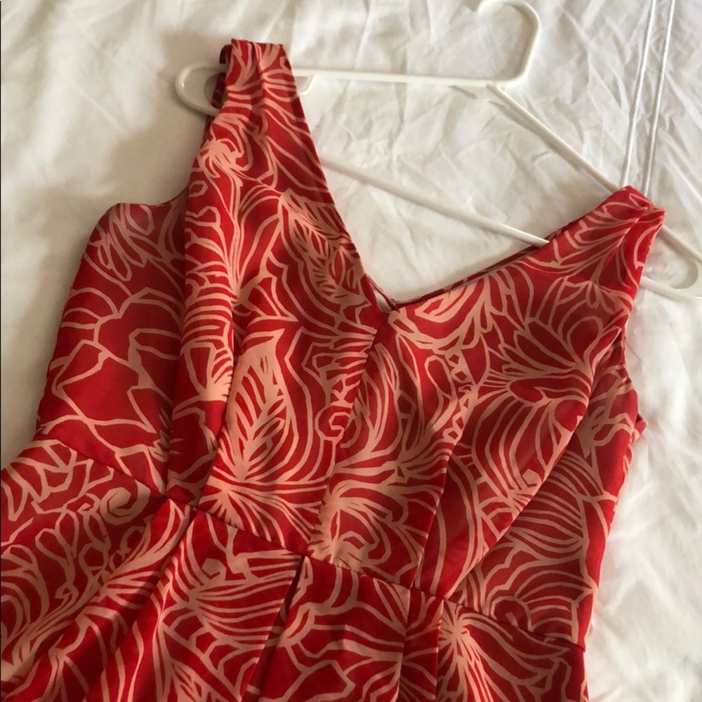 Dress - Picture 2 of 4
